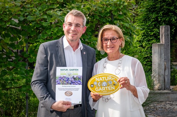 Goldener Igel für Schrems
